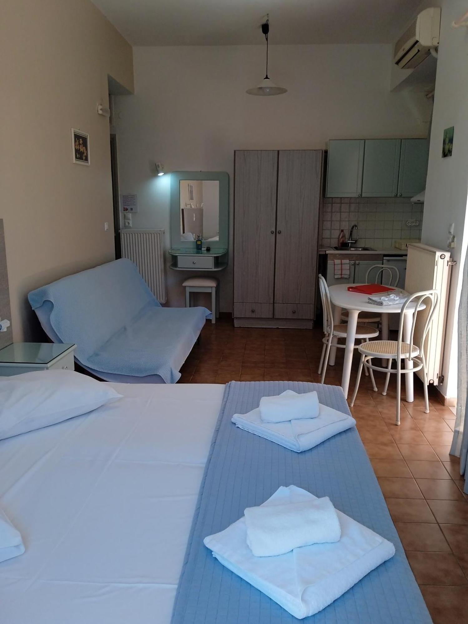 Ilona Apartments Chania Като-Даратсо Номер фото