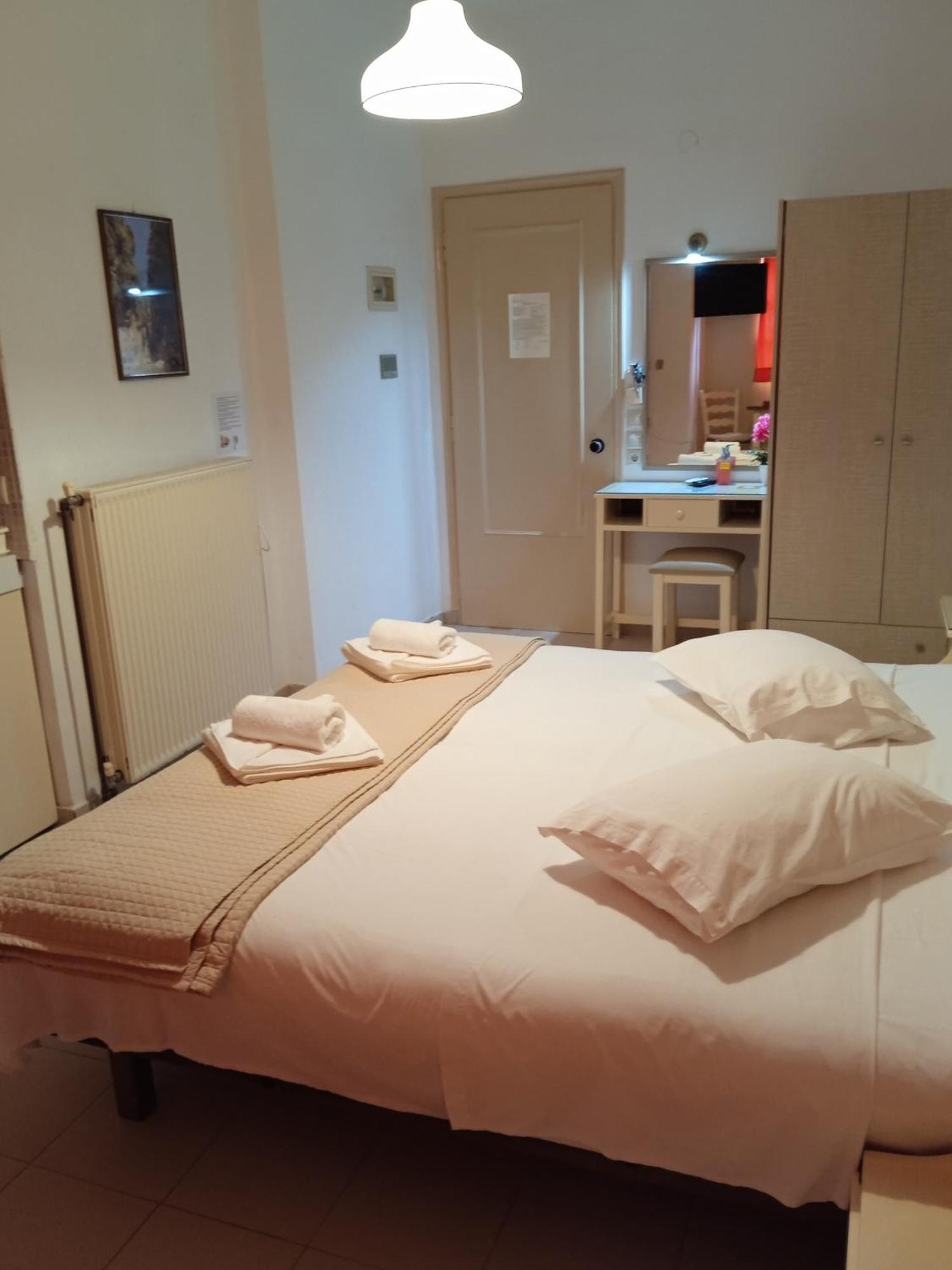 Ilona Apartments Chania Като-Даратсо Номер фото