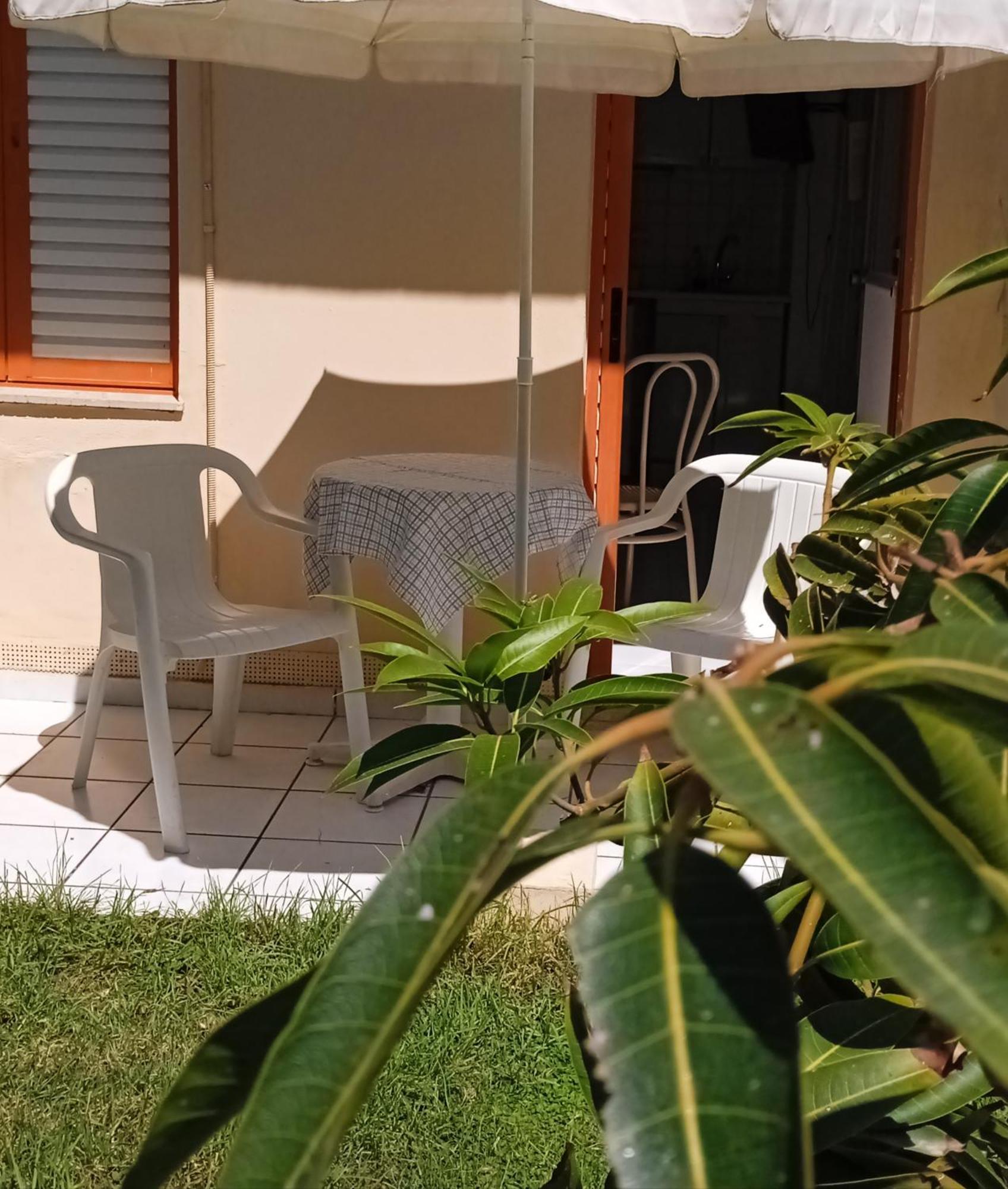 Ilona Apartments Chania Като-Даратсо Номер фото